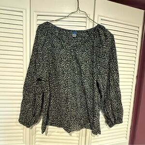 Pretty flowered blouse